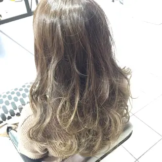 ミディアム セミロング ロング カラー 西村 達哉のヘアスタイル