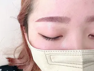 アイブロウ nailsalon muguetのネイルデザイン