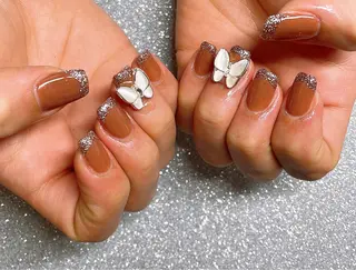 ネイル VIERU 🌈🎀💖のネイルデザイン