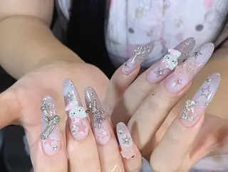 ネイル Pure&Rich Nailのネイルデザイン