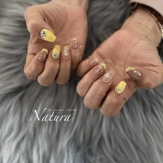 ネイル beautyroom Naturaのネイルデザイン