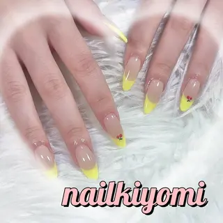 ネイル 🦋Kiyomi. 🦋のネイルデザイン