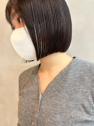 ショート カラー センターパート/ 暖色カラーayuのヘアスタイル