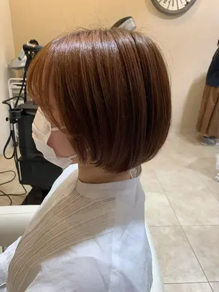ショート カラー 鵜飼 真伍のヘアスタイル