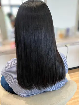 ロング Atelier 大内のヘアスタイル