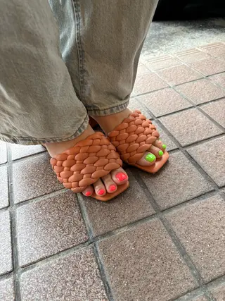 ネイル Atelier818所属・西銘 りほのネイルデザイン