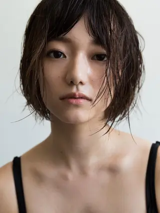 ショート カラー ツジガキ ユウスケのヘアスタイル