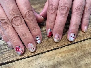 ネイル 佐藤  悠子のネイルデザイン