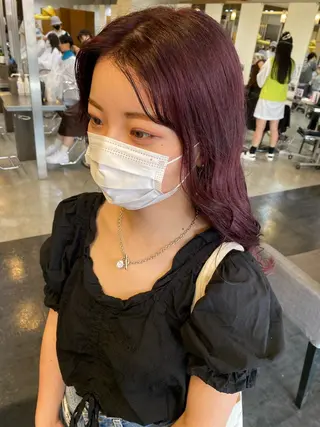 ロング 透け感ベージュ ／ミハルのヘアスタイル