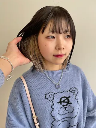 カラー 🎀ボブ+ハイトーン シュカ👶🏻のヘアスタイル