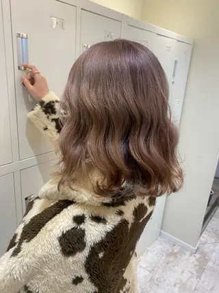 ミディアム カラー 🍏すがの みき🍏のヘアスタイル