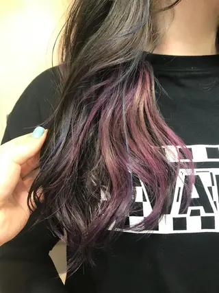 ロング カラー 長谷川 楓のヘアスタイル
