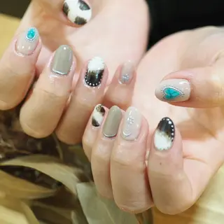 ネイル ”salon" そりまちゆうこのネイルデザイン