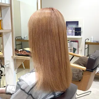 ミディアム BISCO hair 小西冬馬 縮毛矯正のヘアスタイル