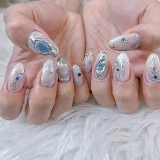 ネイル Maya 🧊🫧‪／渋谷のネイルデザイン