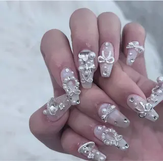 ネイル Lyna 池袋のネイルデザイン