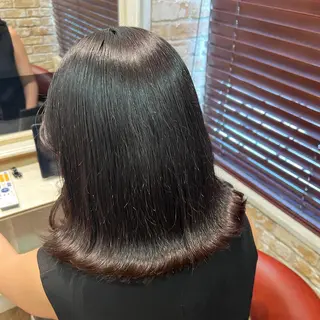 ミディアム 💜にしむら みく💜のヘアスタイル