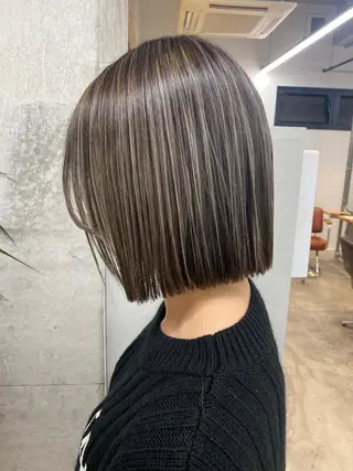 ショート カラー 🌼ハイライト透明感 🌼maiのヘアスタイル