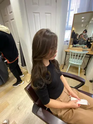 ロング パーソナルカラー lapiax阿部のヘアスタイル