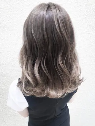 セミロング カラー ROZAgerme 落海一花🦋のヘアスタイル