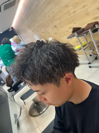 ショート パーマ メンズ ブリーチパーマ🌍 正木天のヘアスタイル