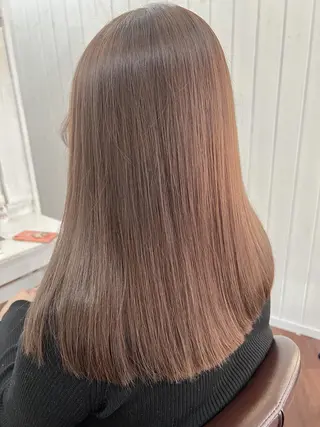 ミディアム カラー   AYARIのヘアスタイル