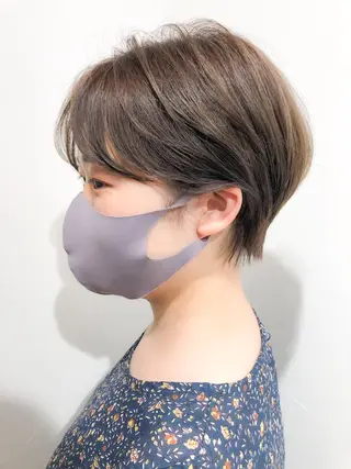 ショート コテ巻き風パーマ /志村大成のヘアスタイル