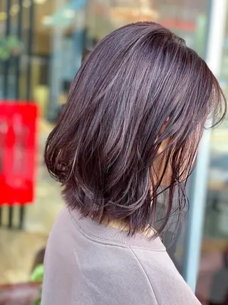 ショート カラー デザインカラー✨新倉 佑奈のヘアスタイル