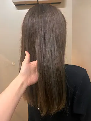 ロング カラー 大石 藍のヘアスタイル