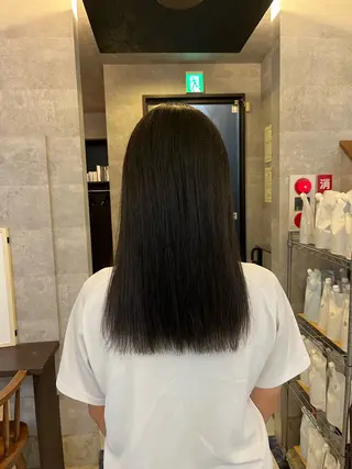 セミロング イロアイヘアー Renのヘアスタイル