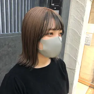 ミディアム ウルフカット/吉村 桃子のヘアスタイル