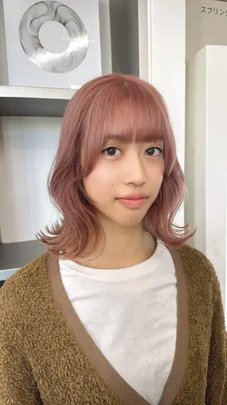 ショート カラー ザクザクレイヤー 🍀/ブリーチ/小田のヘアスタイル