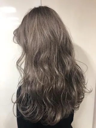 ロング カラー Beach 代表 KENTAのヘアスタイル