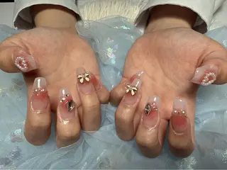 ネイル Nailsalon Blueのネイルデザイン