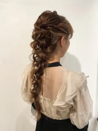 ロング ヘアアレンジ ヘアアレンジ にいた　かづしげのヘアスタイル