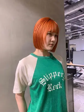 ショート 黒染め落とし ムラ修正　ハイトーンのヘアスタイル