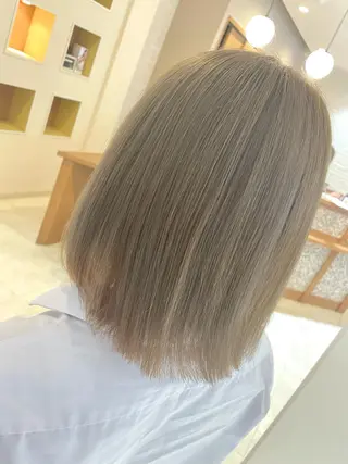 カラー レイヤー/くびれ/ 縮毛/チェレ金剛のヘアスタイル