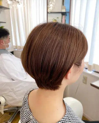 ショート 艶感🫧透明感カラー YUKARIのヘアスタイル