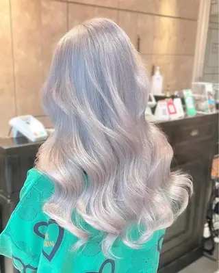 ロング カラー ヘアアレンジ 🎀ハイトーン・艶 カラー HANA🎀のヘアスタイル