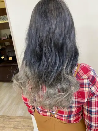 カラー SALOWIN栄 高須大貴のヘアスタイル