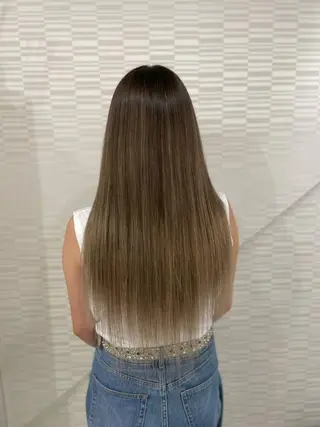 ロング KOSEI シールエクステのヘアスタイル