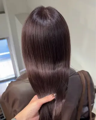 セミロング ブリーチ/艶カラー 🫧/ユーナのヘアスタイル