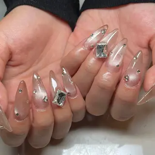 ネイル lillion🌙 anのネイルデザイン