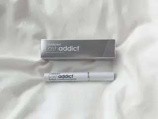 Zen Neo RUIのマツエク・マツパデザイン