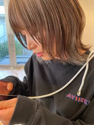 ミディアム やまぎし ひろきのヘアスタイル