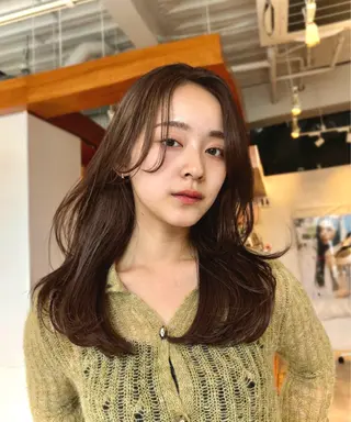 セミロング 韓国風🦋🦋モテ ヘアMIKU/表参道のヘアスタイル