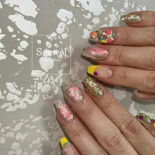 ネイル S. JEWELのネイルデザイン