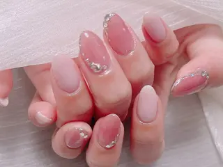 ネイル KARI ネイルサロンのネイルデザイン