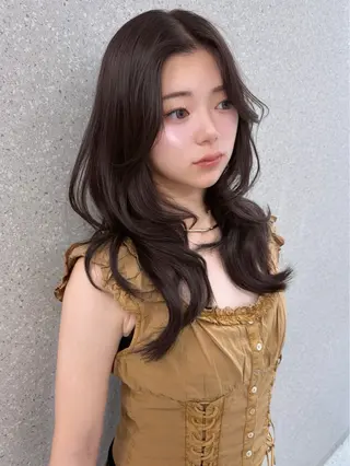 セミロング カラー よしだ はるのヘアスタイル