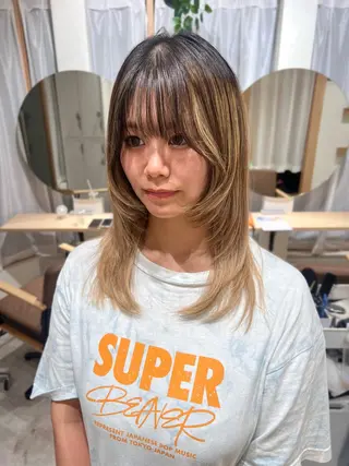 セミロング Day .1のヘアスタイル